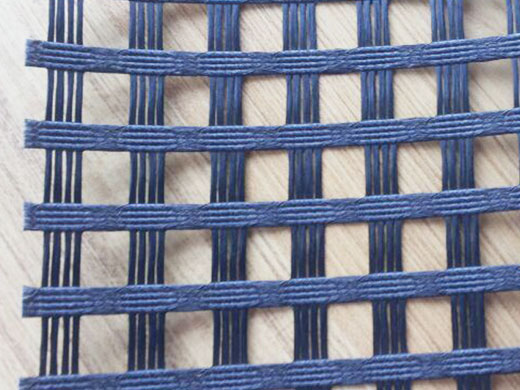 经编涤纶土工格栅